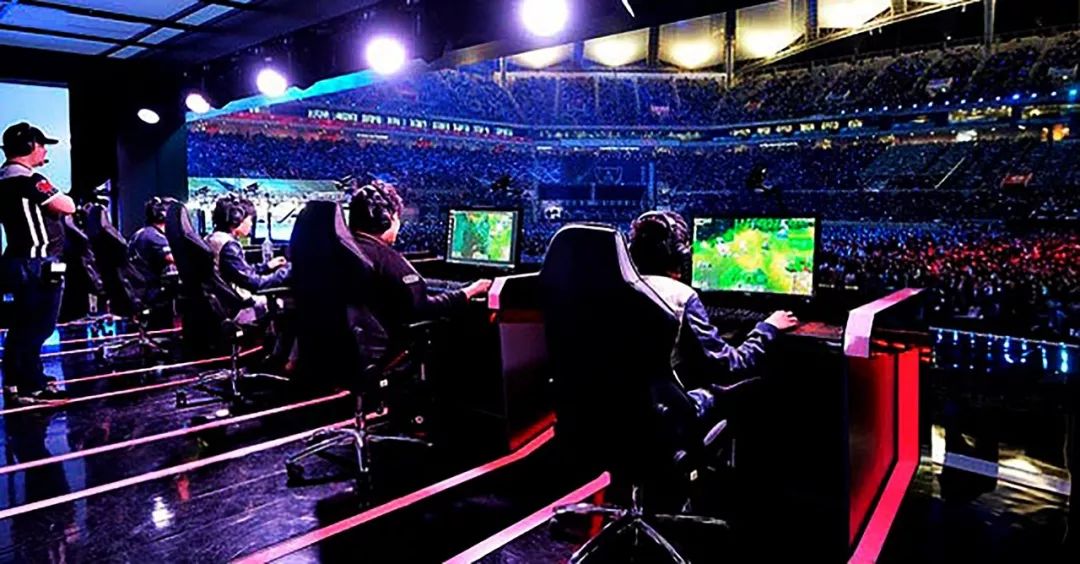 撞充满火药 撞充满火药