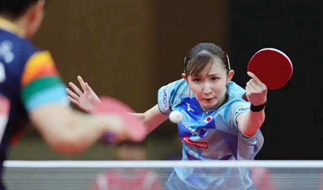 众欢呼和媒 众欢呼和媒